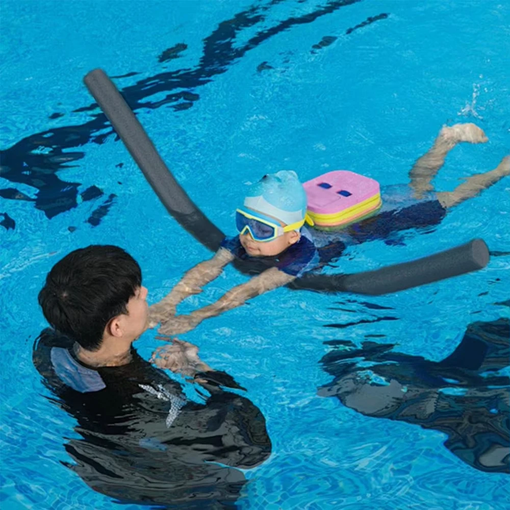 แท่งโฟมลอยน้ำแบบยืดหยุ่น อุปกร - Foam Pool Noodle บทวิจารณ์และราคา