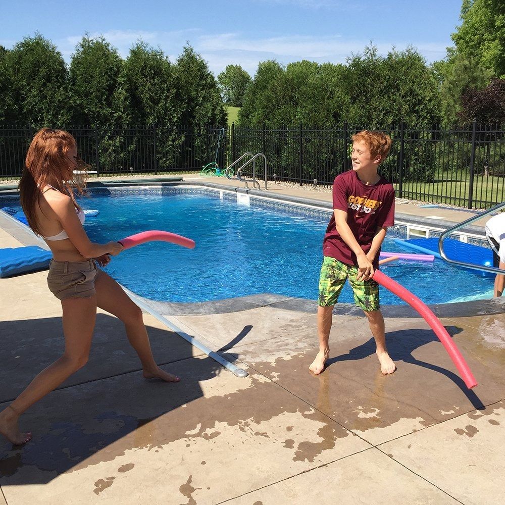 ของเล่นปาร์ตี้ใหม่ โฟมแท่งยาว  - Foam Pool Noodle บทวิจารณ์และราคา